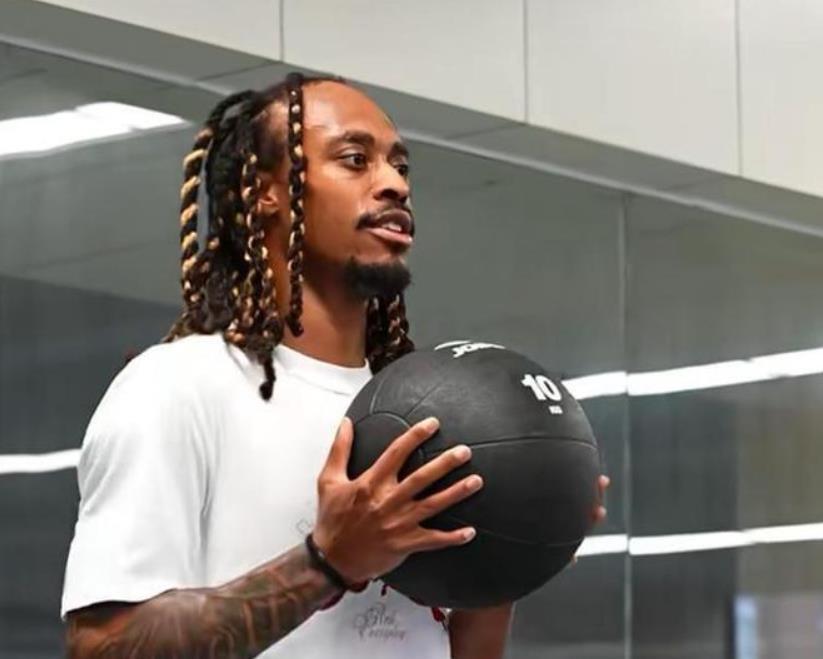 足球篮球-广东客场对阵新疆，外援麦考尔复出，崔永熙首秀时间待定